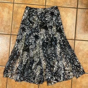 Alice + Olivia Black and Gray Animal Print A-Line Skirt